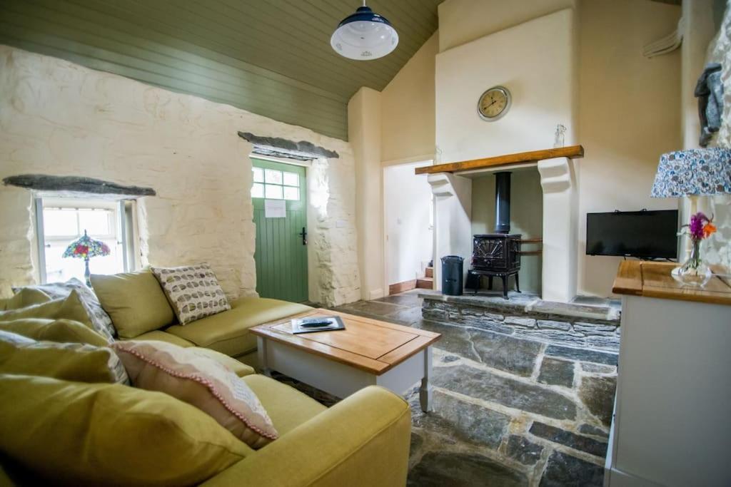 Fermoyle Properties Carleys Cottage Fanore Exterior foto
